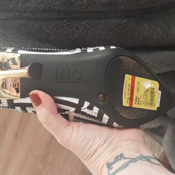 INC STUNNING GEOMETRIC CRYSTAL BOOTIES w GOLD STILETTO NEW! - Picture 8 of 8